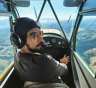 Iuri | Pilot and Engineer